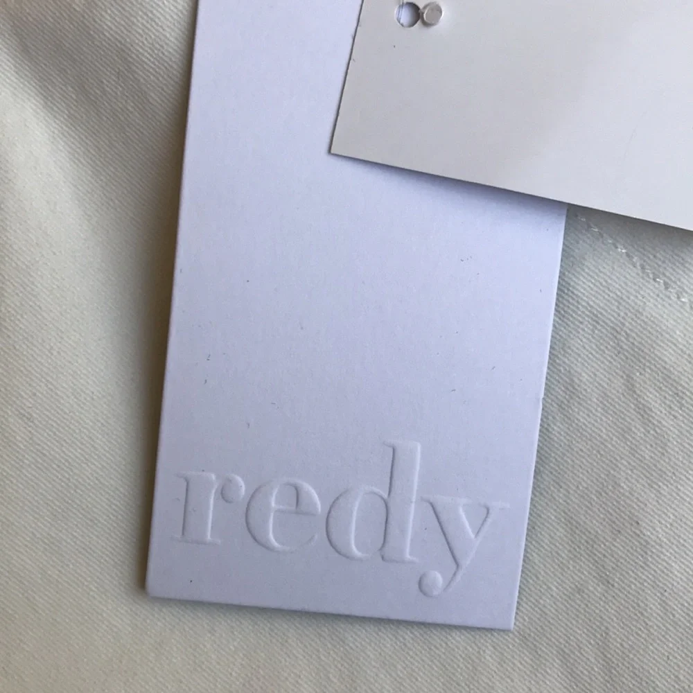 NEW REDY White Shorts. Size 16‎
